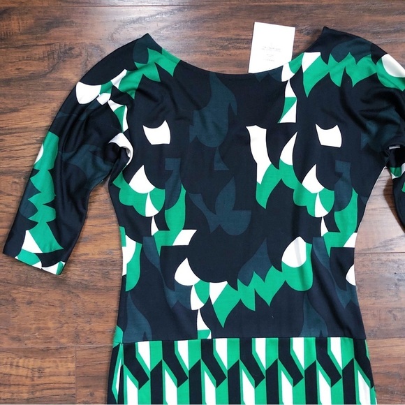 Diane Von Furstenberg • Helga dress black green silk knit sheath geometric print - Picture 4 of 12